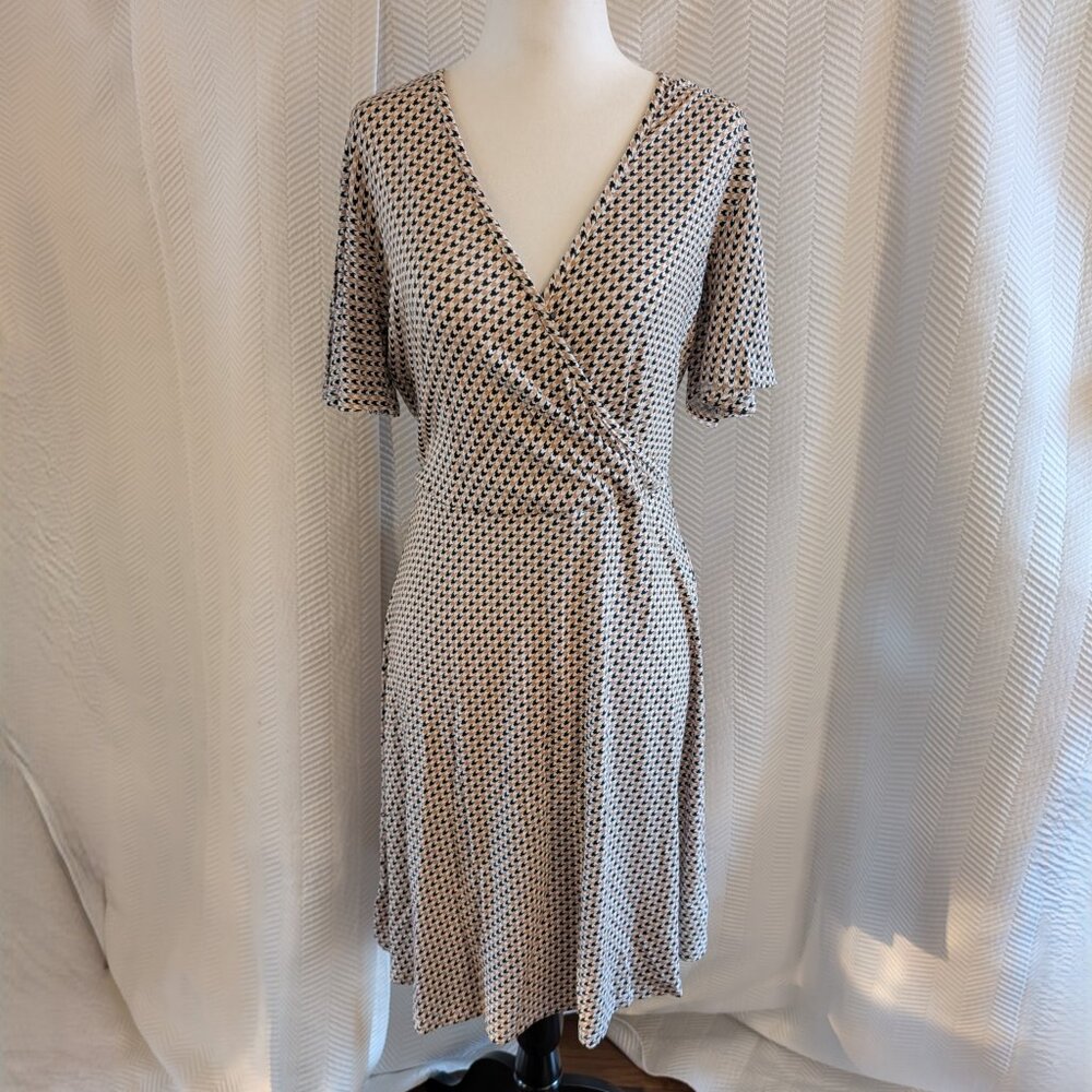 41 Hawthorn Houndstooth Wrap Style Dress NWOT Medium Office Preppy Academia
